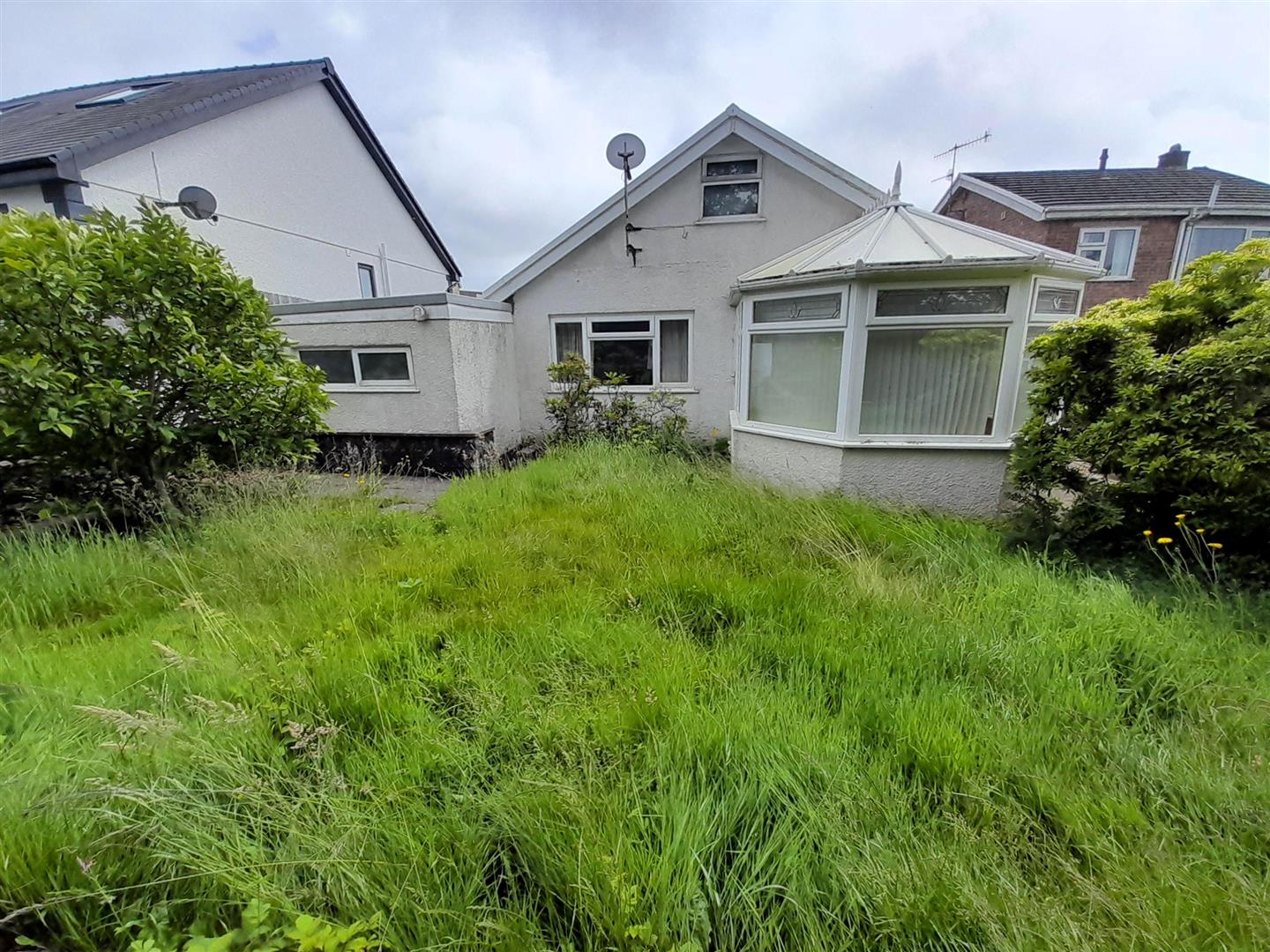 Hilltop, Llanelli, SA14 8DF